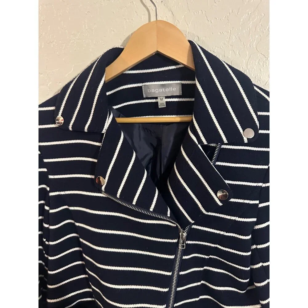 Bagatelle Y Navy & White Pocketed Striped Zipper Moto Sweater Jacket - Picture 10 of 13